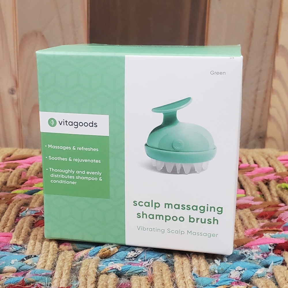 Vital Goods Scalp Massaging Shampoo Brush